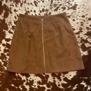 Brown mini skirt